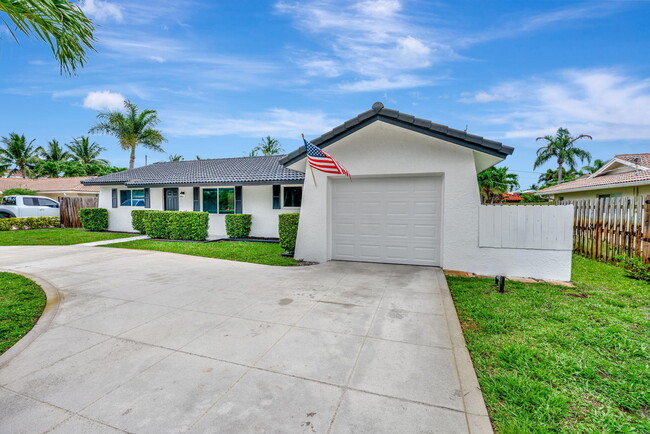 12938 Ellison Wilson Rd in North Palm Beach, FL - Building Photo - Building Photo