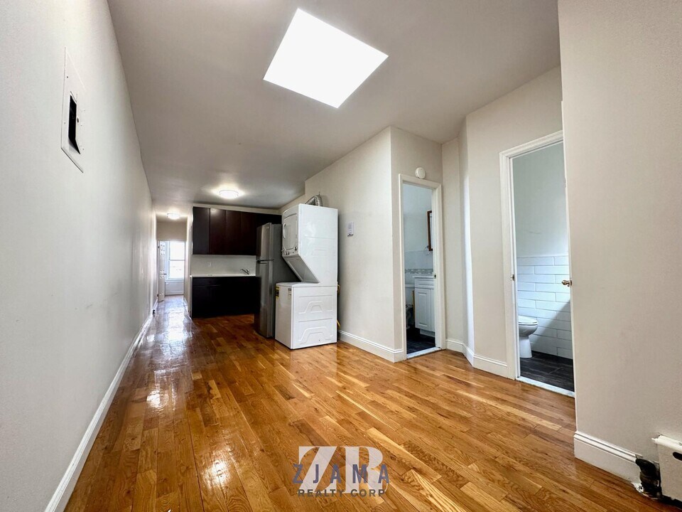 236 New York Ave in Brooklyn, NY - Building Photo