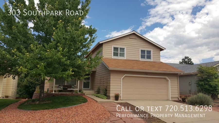 303 Southpark Rd in Littleton, CO - Building Photo