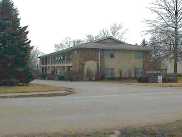 109 E Jasper in Pleasantville, IA - Building Photo