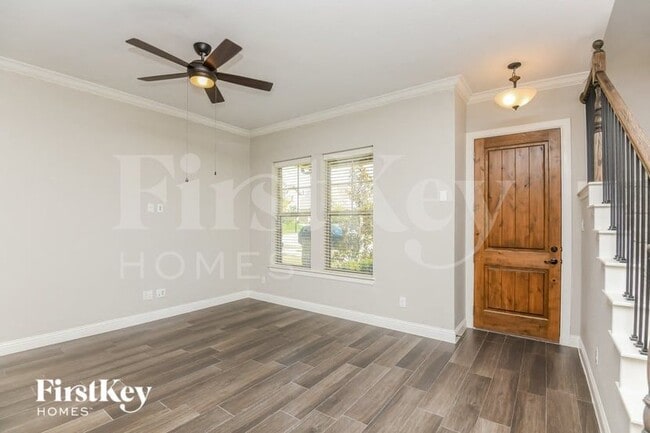 13725 Parkline Wy in Aledo, TX - Foto de edificio - Building Photo