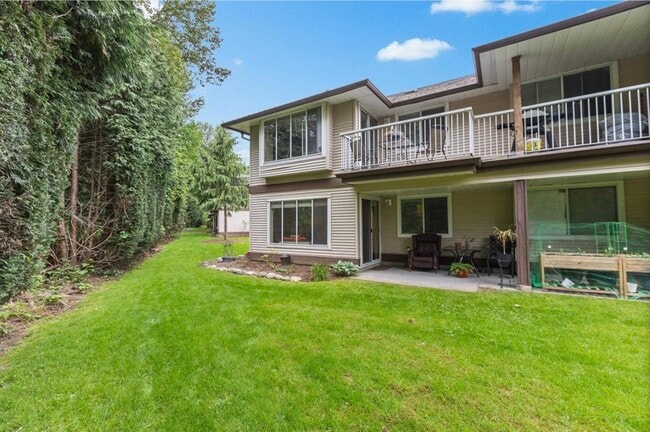 property at 304-1750 Mckenzie Rd