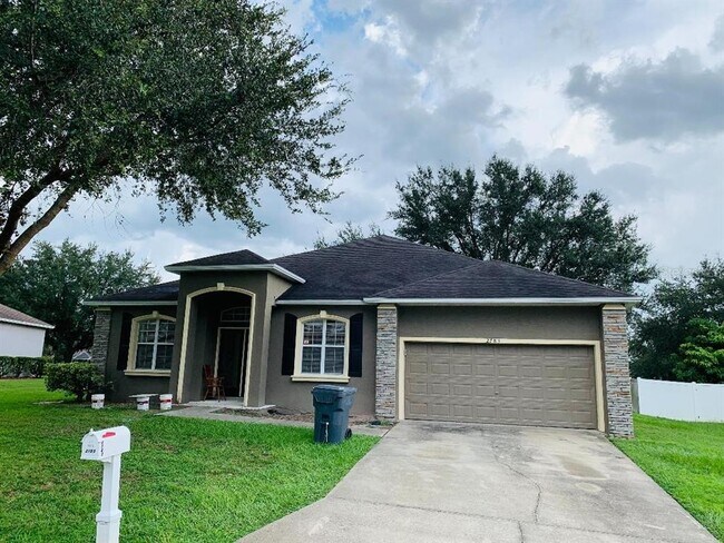 2783 Berkford Cir in Lakeland, FL - Building Photo - Building Photo