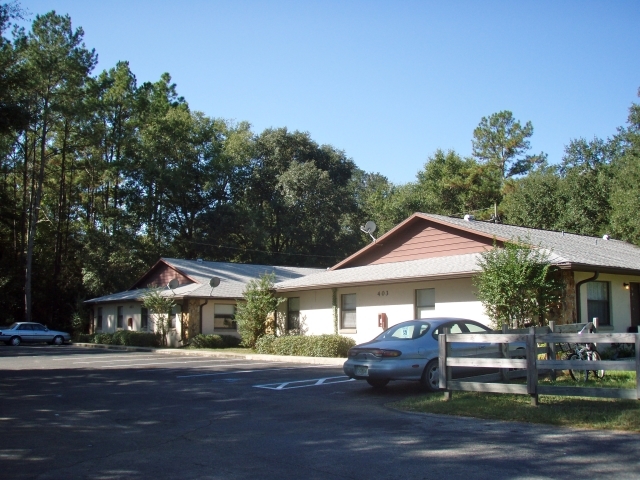 403 NE 11th Ave in Williston, FL - Building Photo