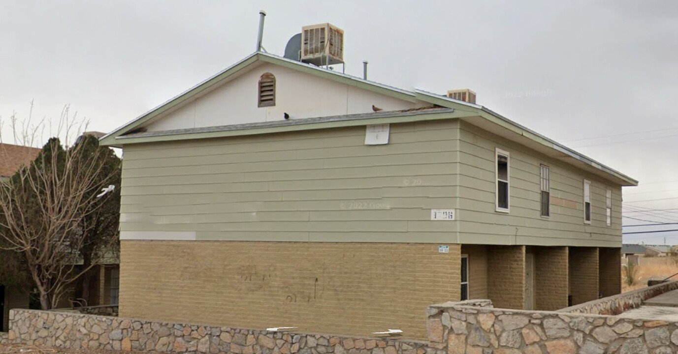 3706 Keltner Ave, Unit D in El Paso, TX - Building Photo