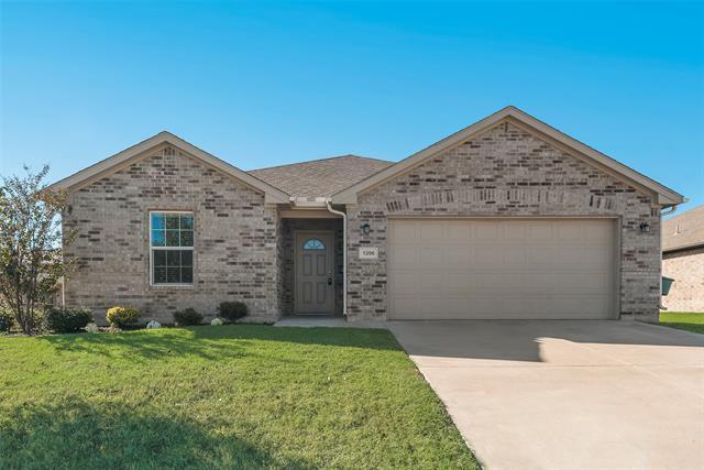 1206 Silverton Dr in Sherman, TX - Building Photo