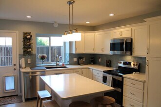 4901 E Kelton Ln in Scottsdale, AZ - Building Photo - Building Photo