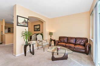 2009 196th St SE in Bothell, WA - Foto de edificio - Building Photo