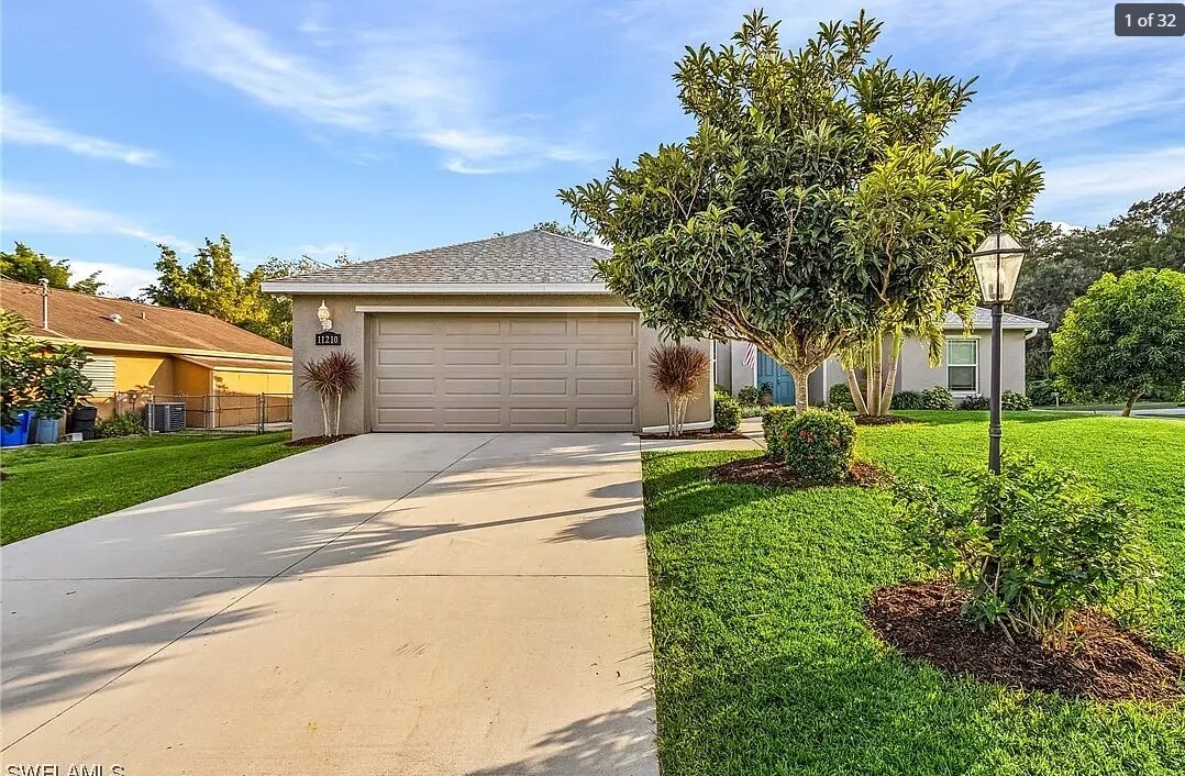 11210 Rabun Gap Dr in North Fort Myers, FL - Building Photo