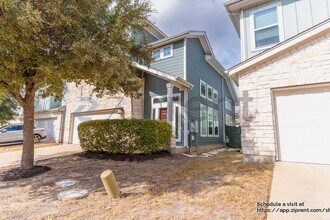 5910 Swayden Ln in Austin, TX - Building Photo - Building Photo