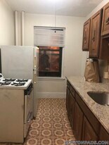 349 Pleasant St in Malden, MA - Building Photo