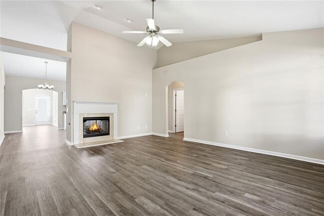 405 Chadwick Cmns in Stockbridge, GA - Building Photo - Building Photo