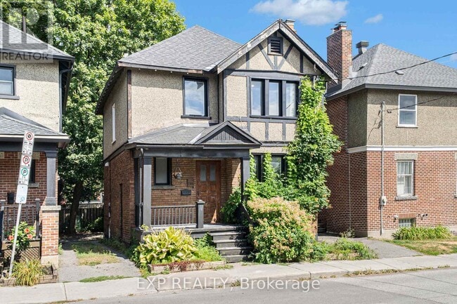 property at 477 Kent St