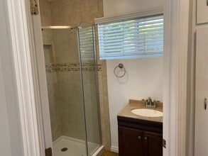 3210 Felton St in San Diego, CA - Foto de edificio - Building Photo