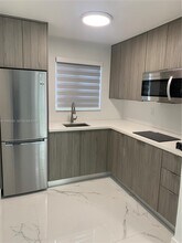 7843 NE 10th Ave in Miami, FL - Building Photo - Building Photo