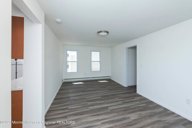 515 Main St in South Amboy, NJ - Building Photo - Building Photo
