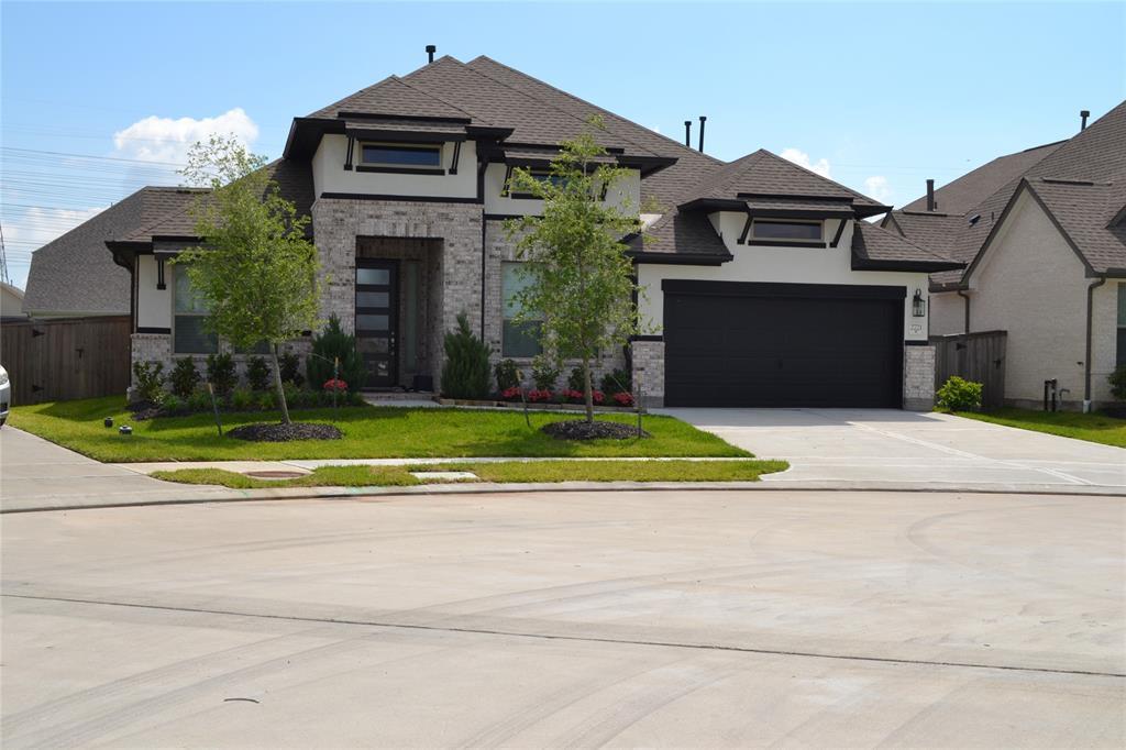 2721 Lakeside Shr Dr in League City, TX - Building Photo
