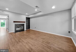 4 Ingham Way in New Hope, PA - Building Photo - Building Photo