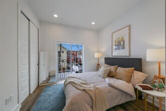 82 Ferry St in Jersey City, NJ - Building Photo - Building Photo