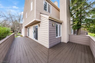 1 Avery Ct in Madison, NJ - Building Photo - Building Photo