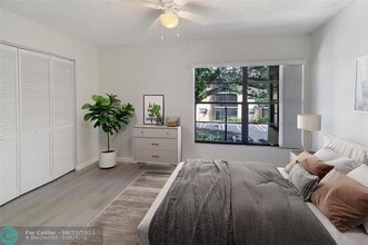 2590 Coral Springs Dr in Coral Springs, FL - Building Photo - Building Photo