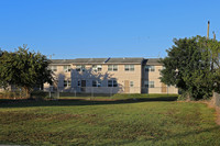 Marshall Heights Apartments in South Bay, FL - Building Photo - Building Photo