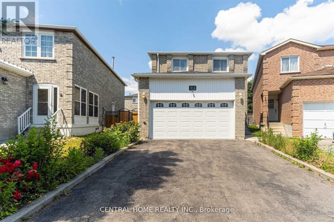 91 William Honey Crescent in Markham, ON - Building Photo