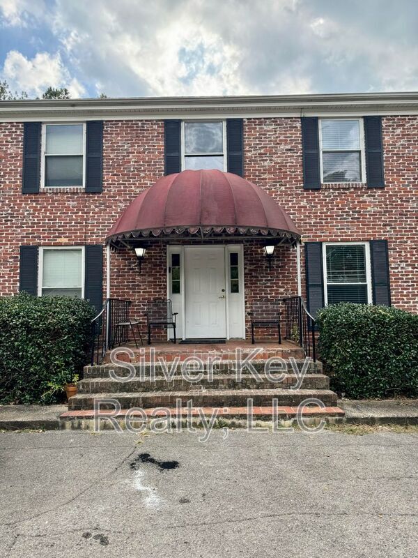 property at 12 Walcon Ln