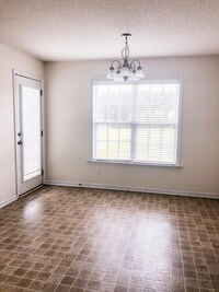 106 Spring Leaf Ln photo'