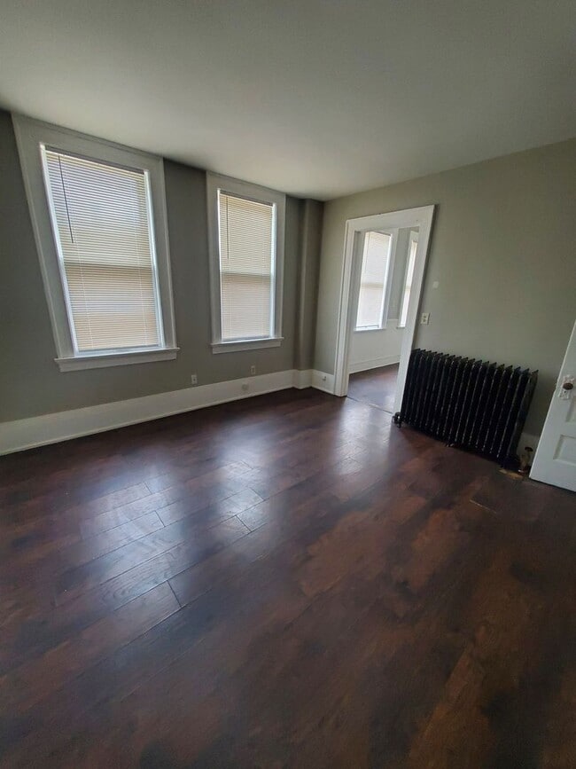 2365-2367 S 7th St. (4 Unit)