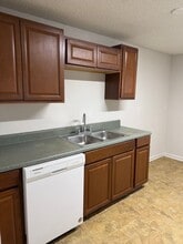 2650A Sunrise Village Dr in Orange Park, FL - Building Photo - Building Photo