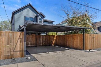 3014 Neal St in Austin, TX - Building Photo - Building Photo