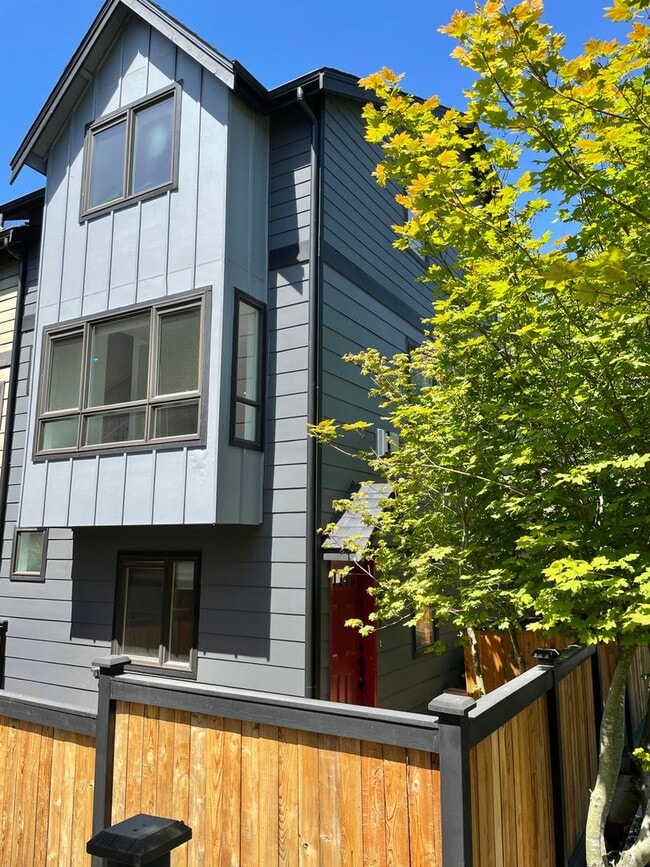 property at 5947 Delridge Wy SW