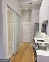 1211 G St SE in Washington, DC - Building Photo