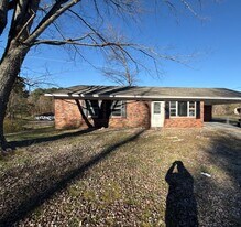 177 Stardust Dr in Ripley, TN - Building Photo