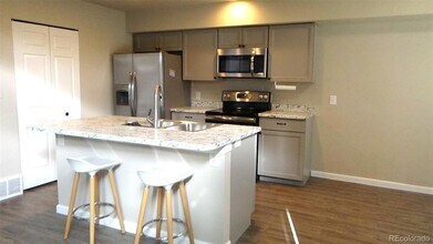 4075 Autumn Heights Dr, Unit 10-2J in Colorado Springs, CO - Building Photo - Building Photo