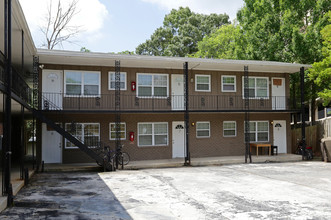 21 Delmont Apartments in Atlanta, GA - Building Photo - Building Photo