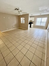 1078 Honey Tree St in San Antonio, TX - Building Photo - Building Photo