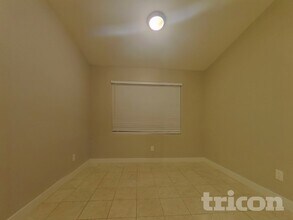 810 S Greenleaf Ln in Avondale, AZ - Building Photo - Building Photo