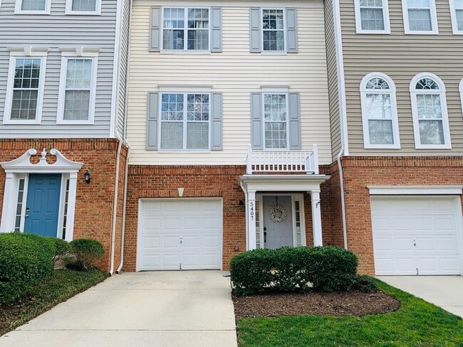 property at 5407 Shaded Villa Ct