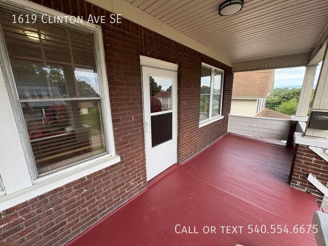 1619 Clinton Ave SE in Roanoke, VA - Building Photo - Building Photo