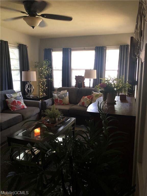 55 Thompson Blvd in Chickasaw, AL - Building Photo - Building Photo