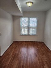 20225 Shipley Terrace in Germantown, MD - Foto de edificio - Building Photo