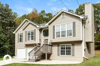 2758 Amber Forest Dr in Douglasville, GA - Foto de edificio - Building Photo