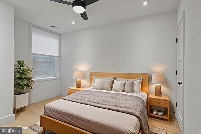 1963 Biltmore St NW in Washington, DC - Building Photo - Building Photo