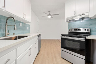 Mar at Seaside (Nimitz Pointe) Apartments