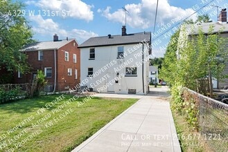 4329 W 131st St in Cleveland, OH - Building Photo - Building Photo