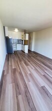 14882 Randall Ave in Fontana, CA - Foto de edificio - Building Photo