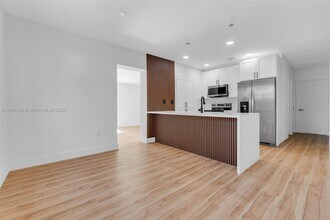 440 NW 30th Terrace in Fort Lauderdale, FL - Building Photo - Building Photo