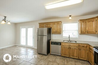 4305 Garland St in Leavenworth, KS - Building Photo - Building Photo